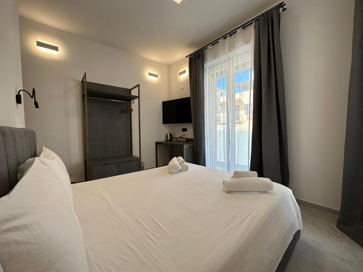 Dolmen Guest House Alghero Bagian luar foto