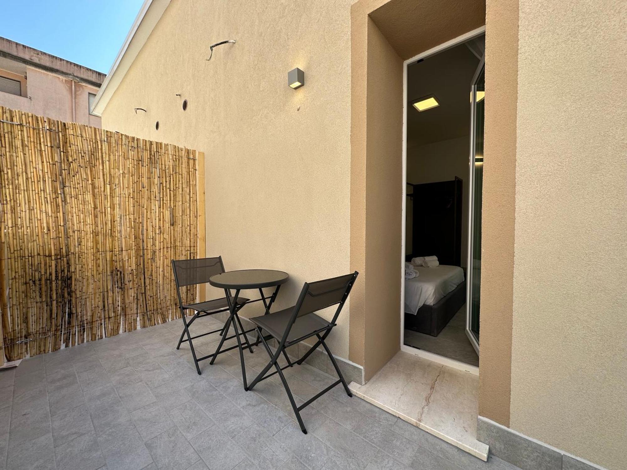 Dolmen Guest House Alghero Bagian luar foto